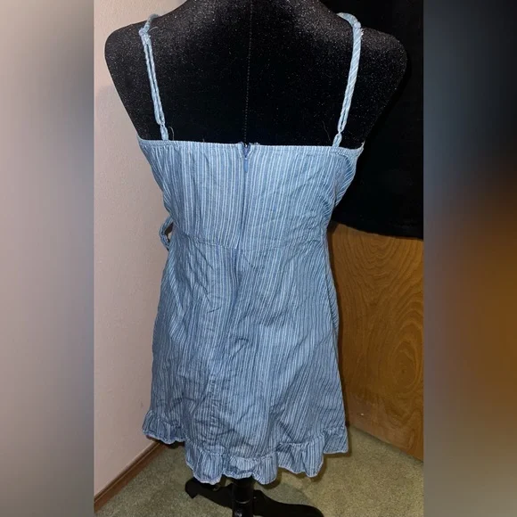 Altar'd State mini dress - Picture 3 of 4